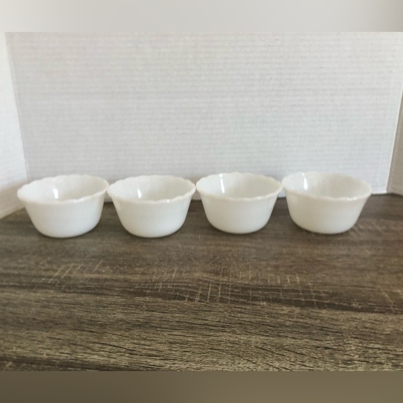 Vtg Fire King Milk Glass Custard Bowls - Picture 11 of 13